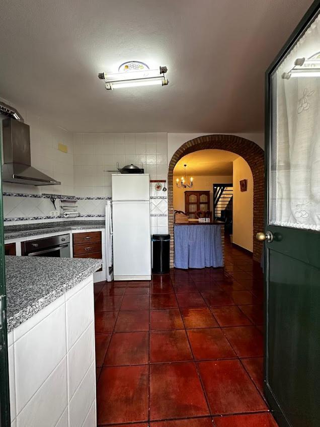 Espaciosa Y Elegante Casa Rural En Los Marines מראה חיצוני תמונה